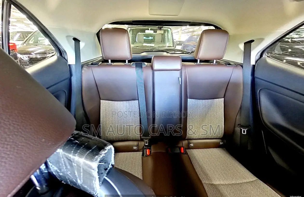 Toyota Yaris Cross 2021 Black
