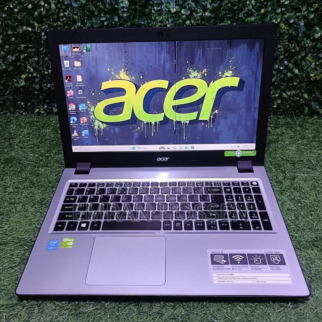 Laptop Acer 4GB Intel SSD 500GB