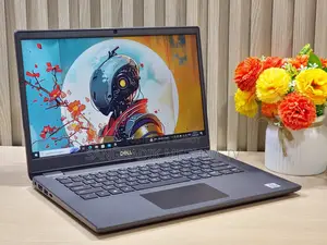 Laptop Dell 8GB Intel SSD 512GB