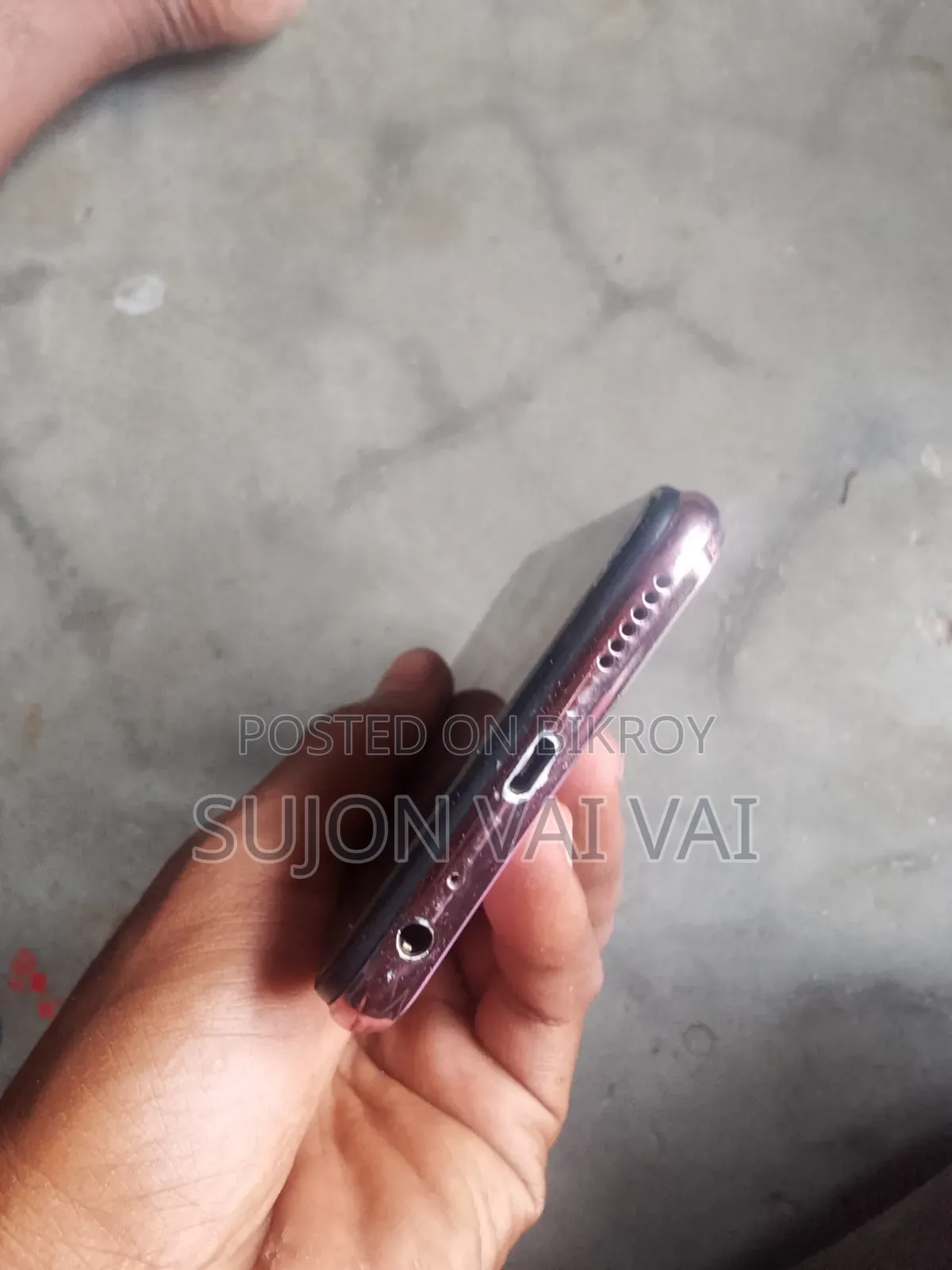 Vivo Y17 256 GB Pink