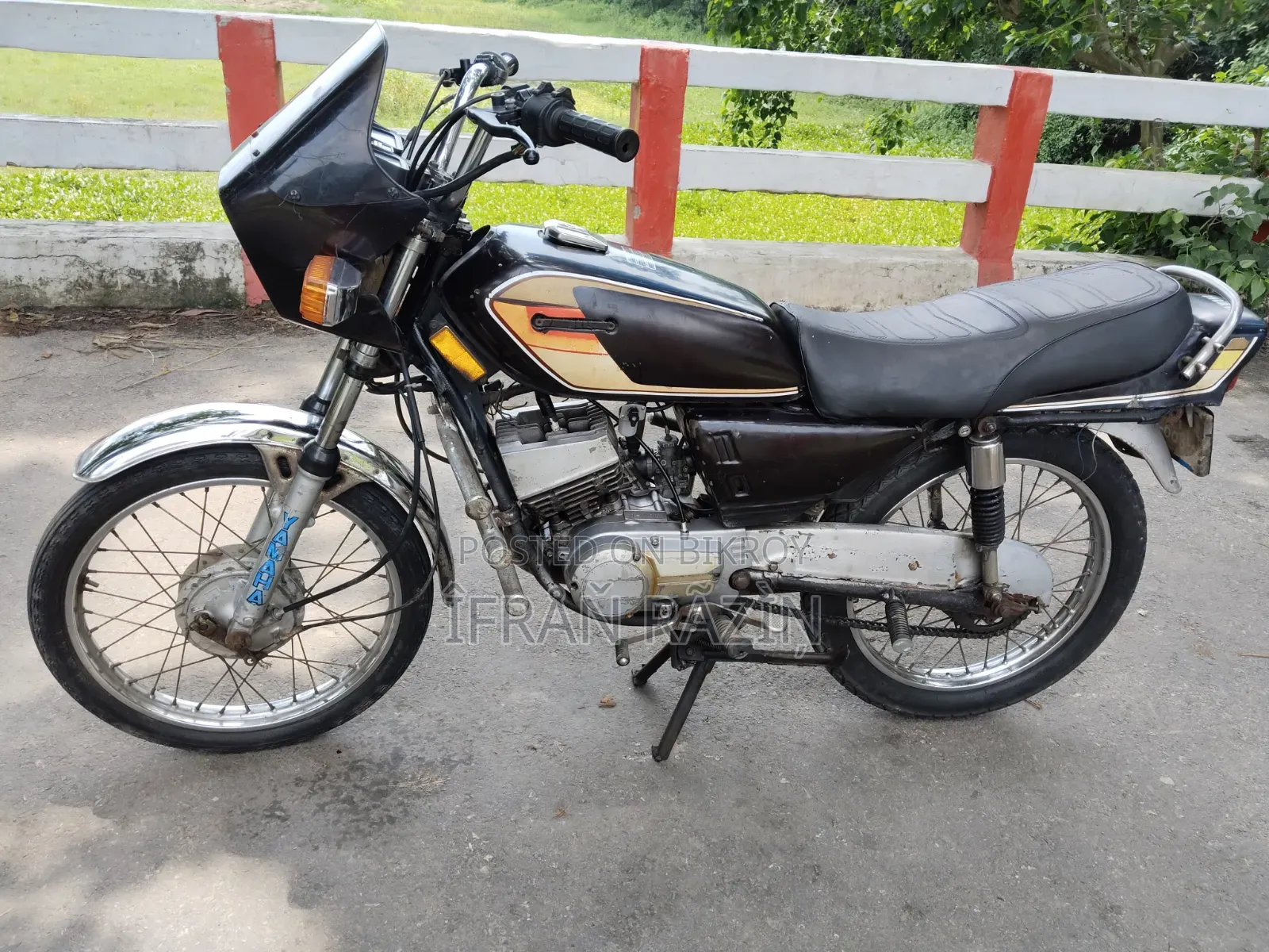 Yamaha 1992 Purple