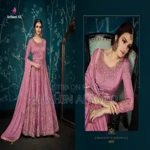 ইন্ডিয়ান ওয়েটলেস জর্জেট হেভি ওয়ার্ক