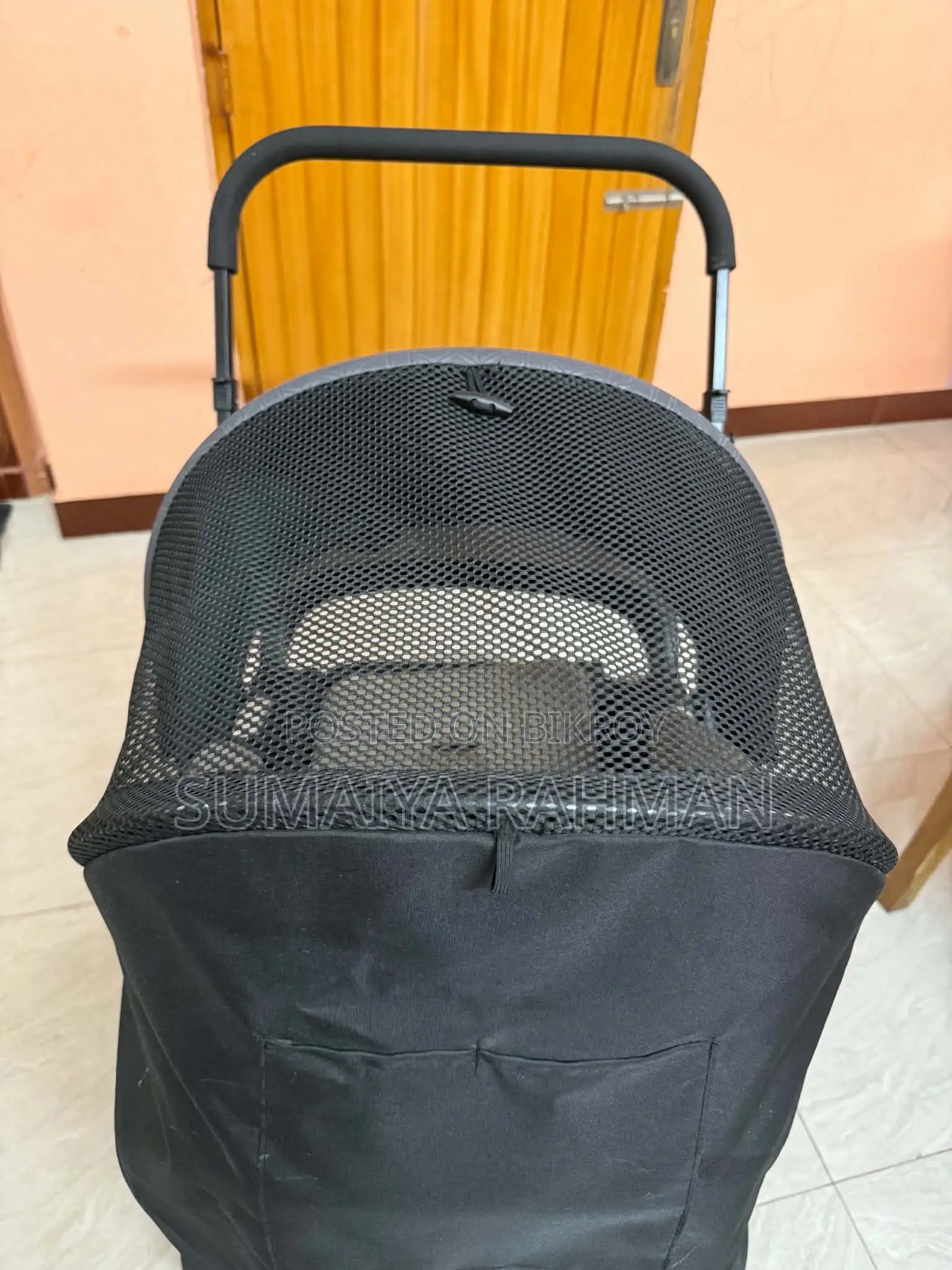 বেবি কার সিটার