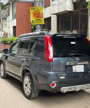 Nissan X-Trail 2.0 Petrol XE 2012 Gray