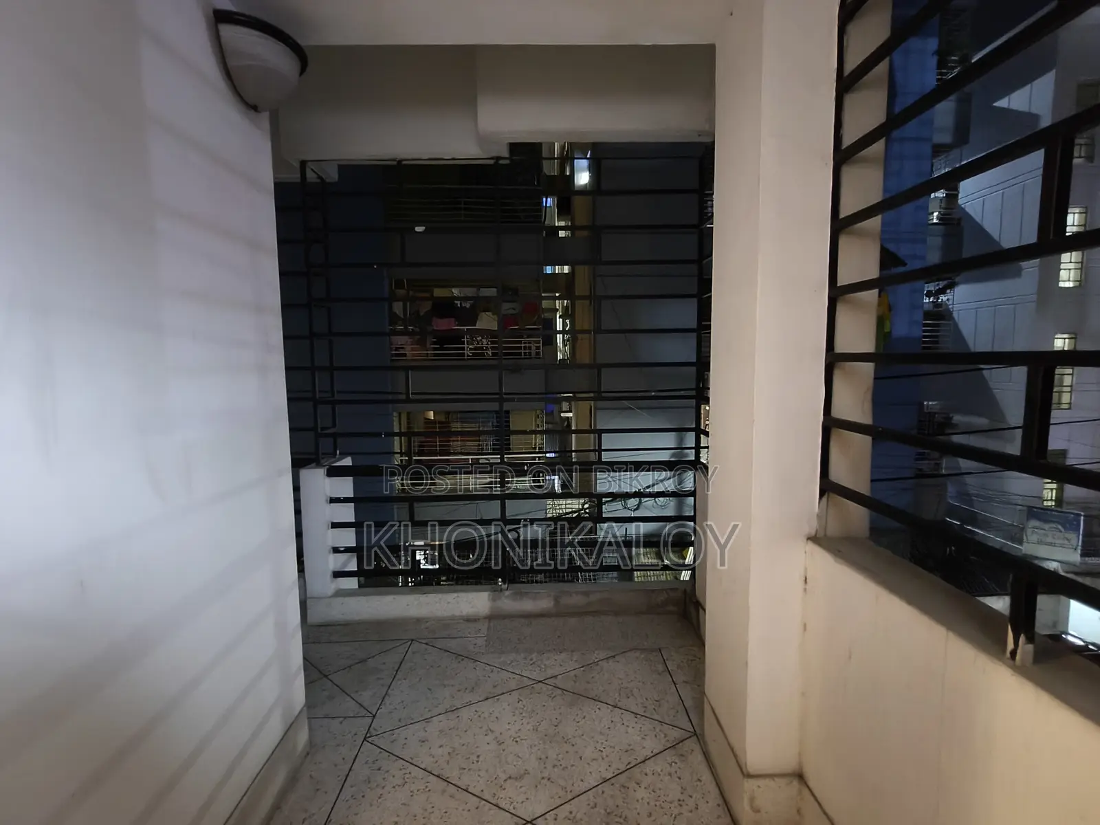 ৩ বেডরুমের লাক্সারি অ্যাপার্টমেন্ট স্বল্পমেয়াদী ভাড়ার জন্য