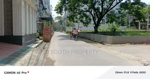 এল ব্লক ৪ কাঠা দক্ষিণমুখী প্লট - বিক্রয়