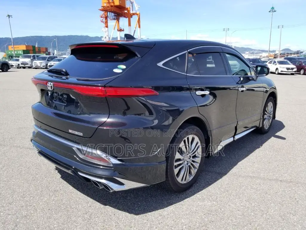 Toyota Harrier 2020 Black
