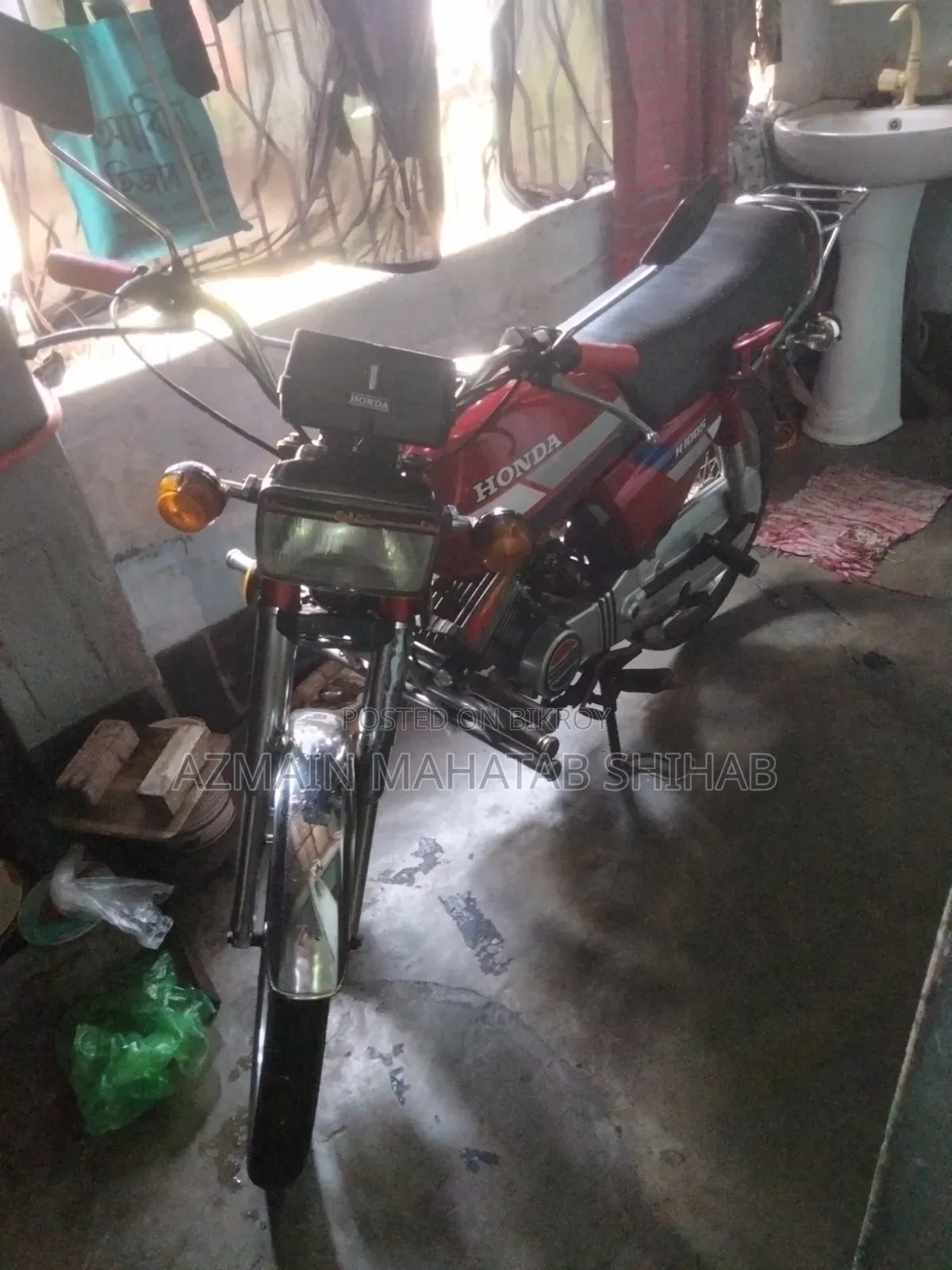 Honda 1992 Red