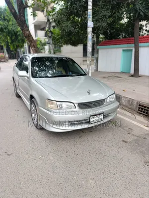 Toyota Corolla 2000 Silver