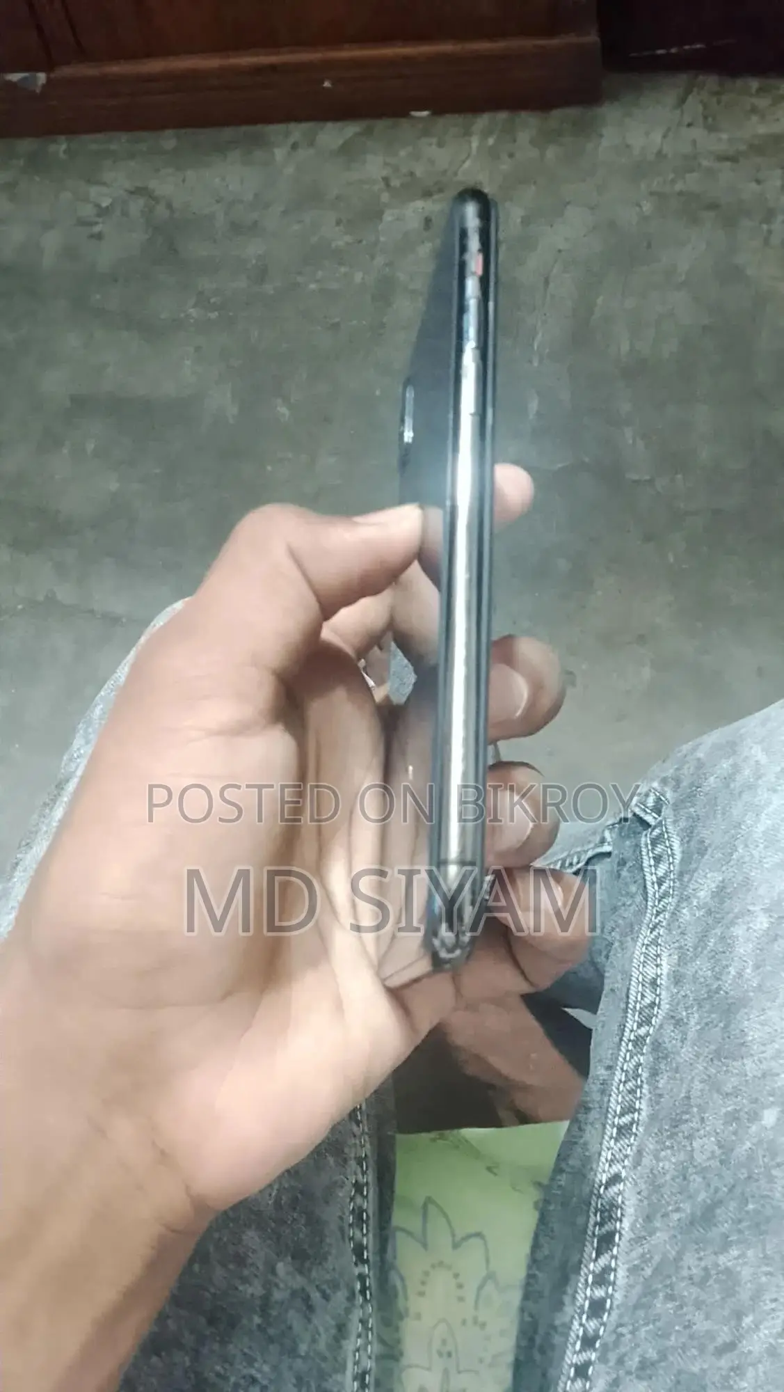 Apple iPhone X 64 GB Black