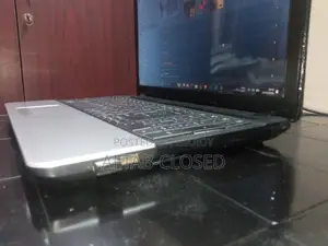 Laptop Acer Aspire E5-531g 6GB Intel Pentium HDD 500GB