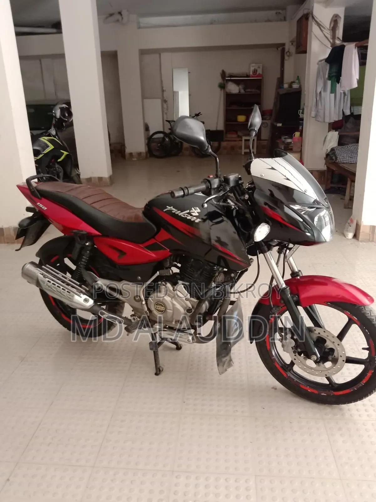 Bajaj Pulsar 150 2016 Red