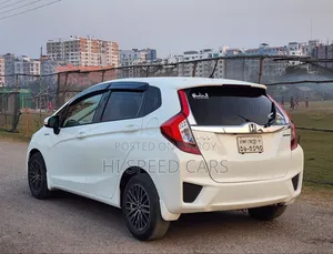 Honda Fit 2016 Pearl