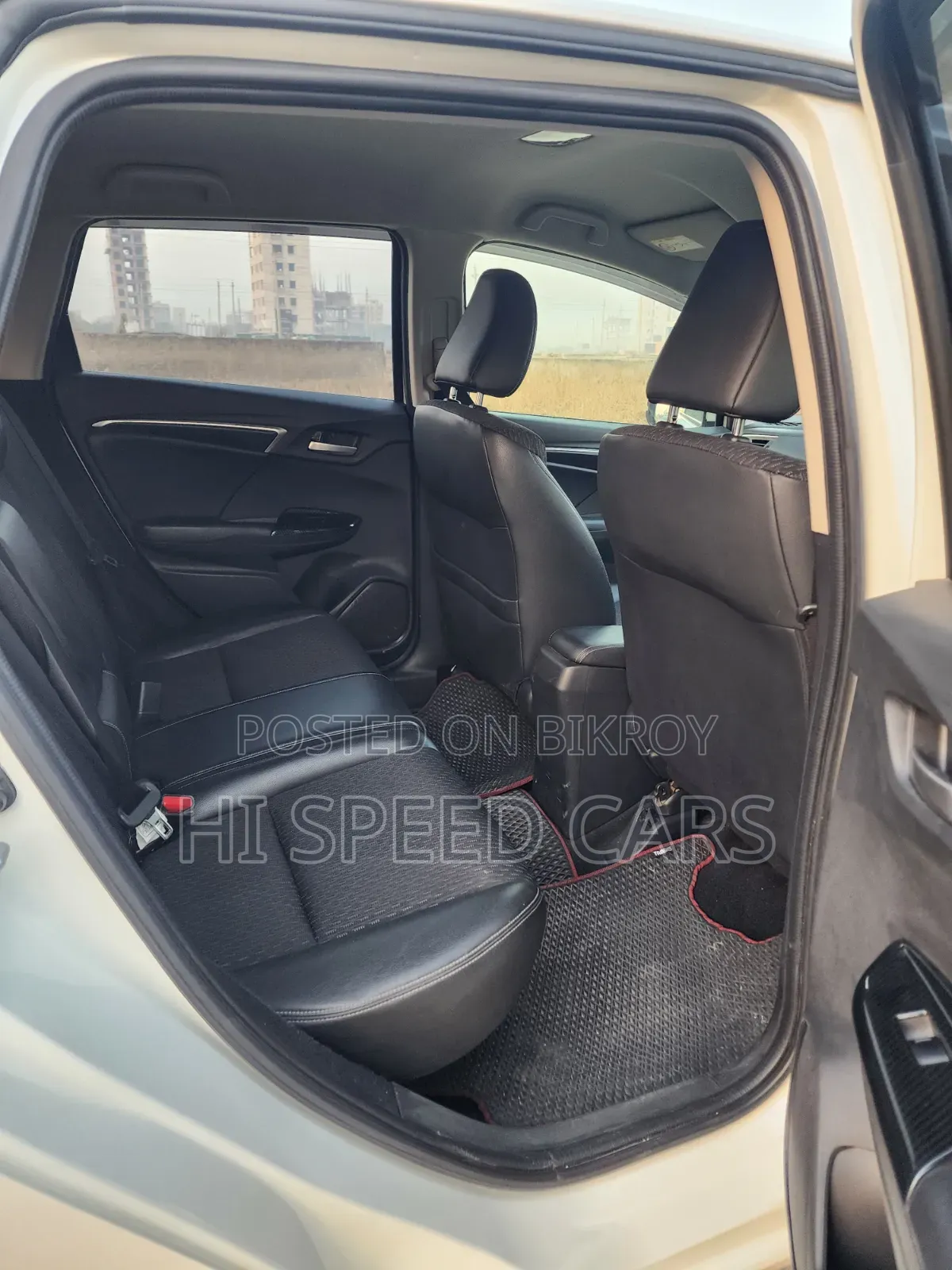 Honda Fit 2016 Pearl