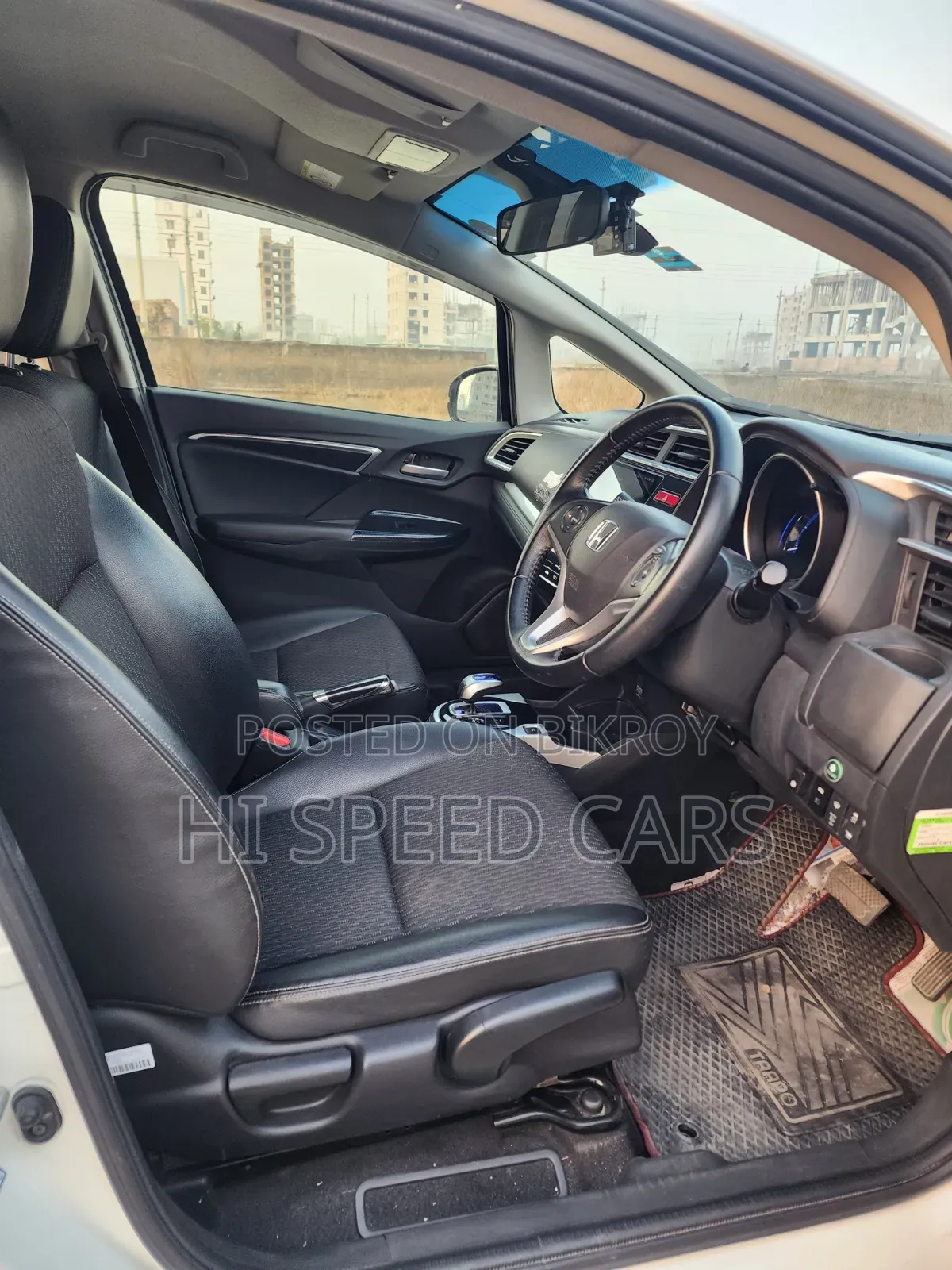 Honda Fit 2016 Pearl