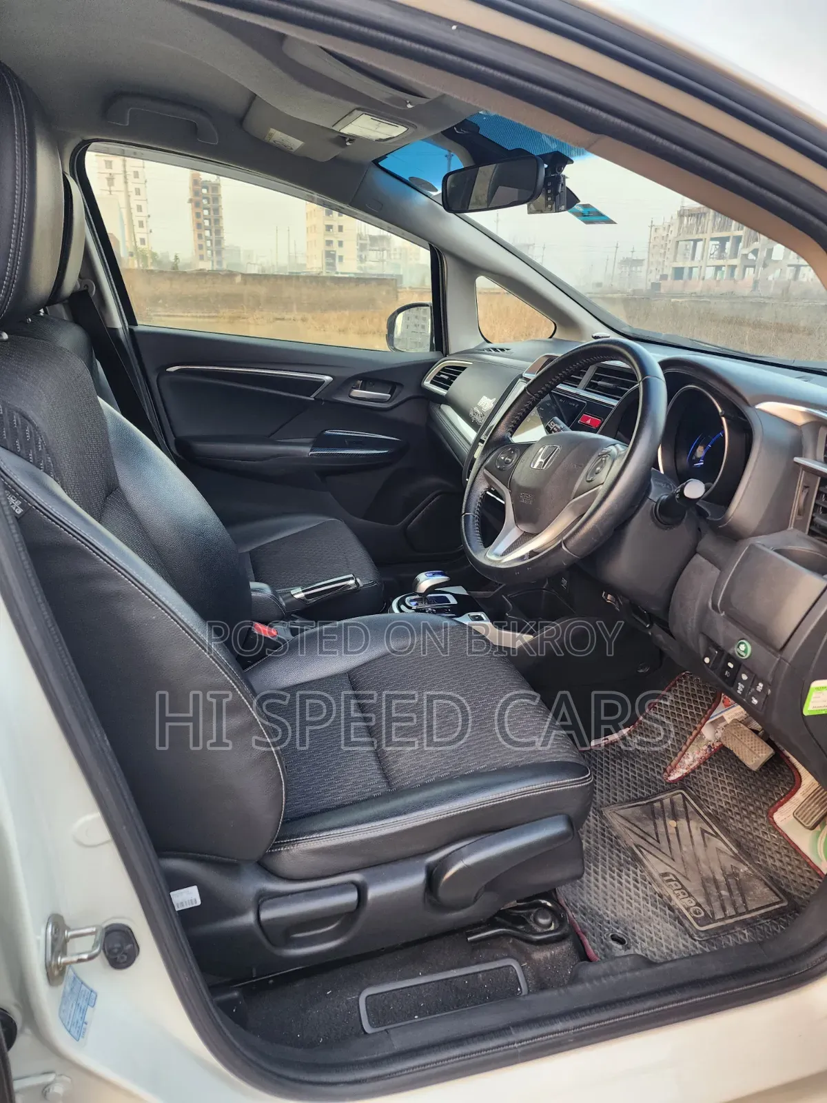 Honda Fit 2016 Pearl
