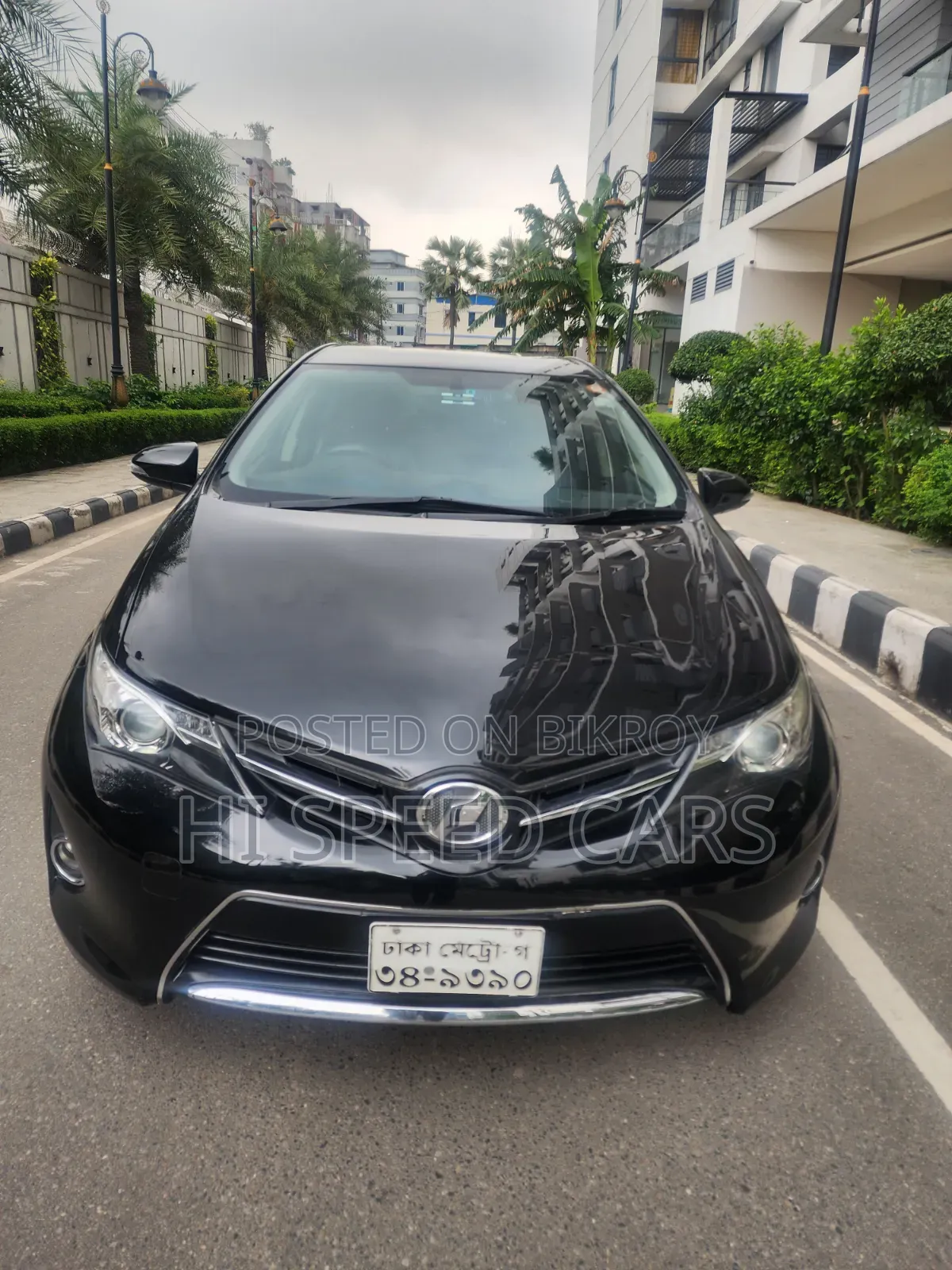 Toyota Auris 2013 Black