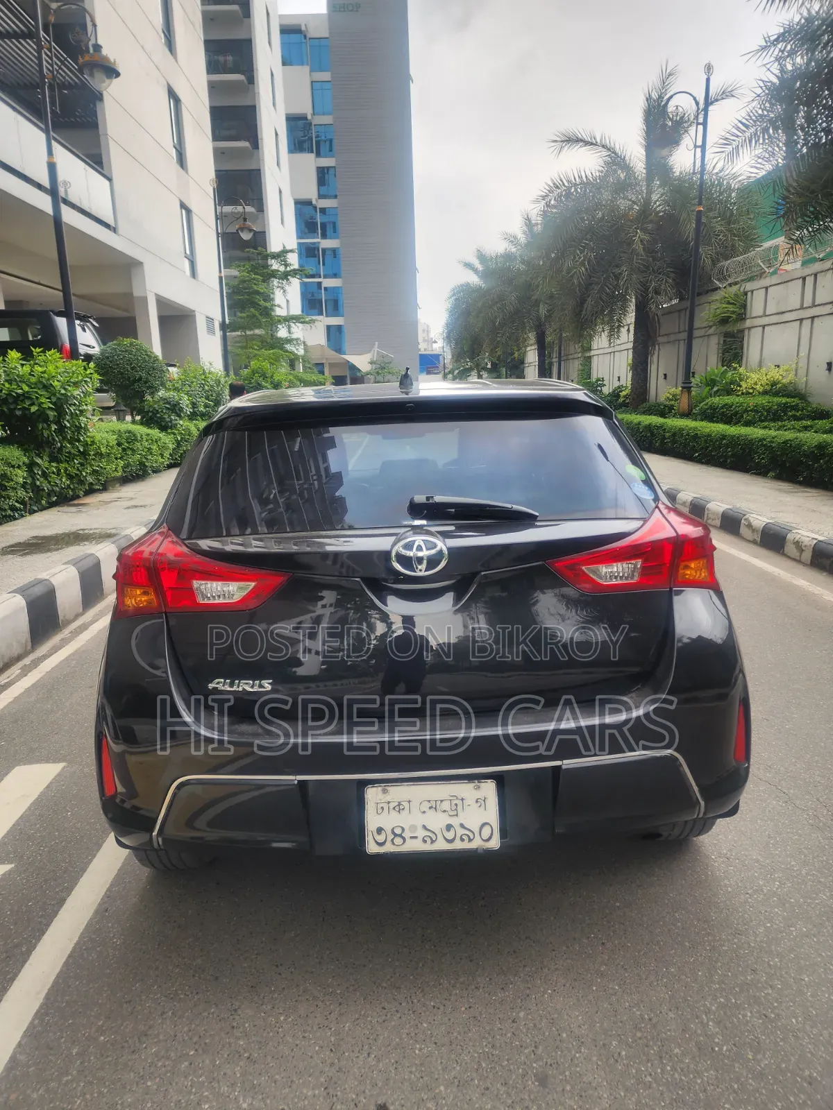 Toyota Auris 2013 Black