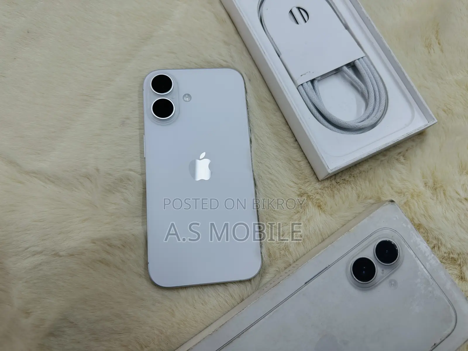 Apple iPhone 16 128 GB White