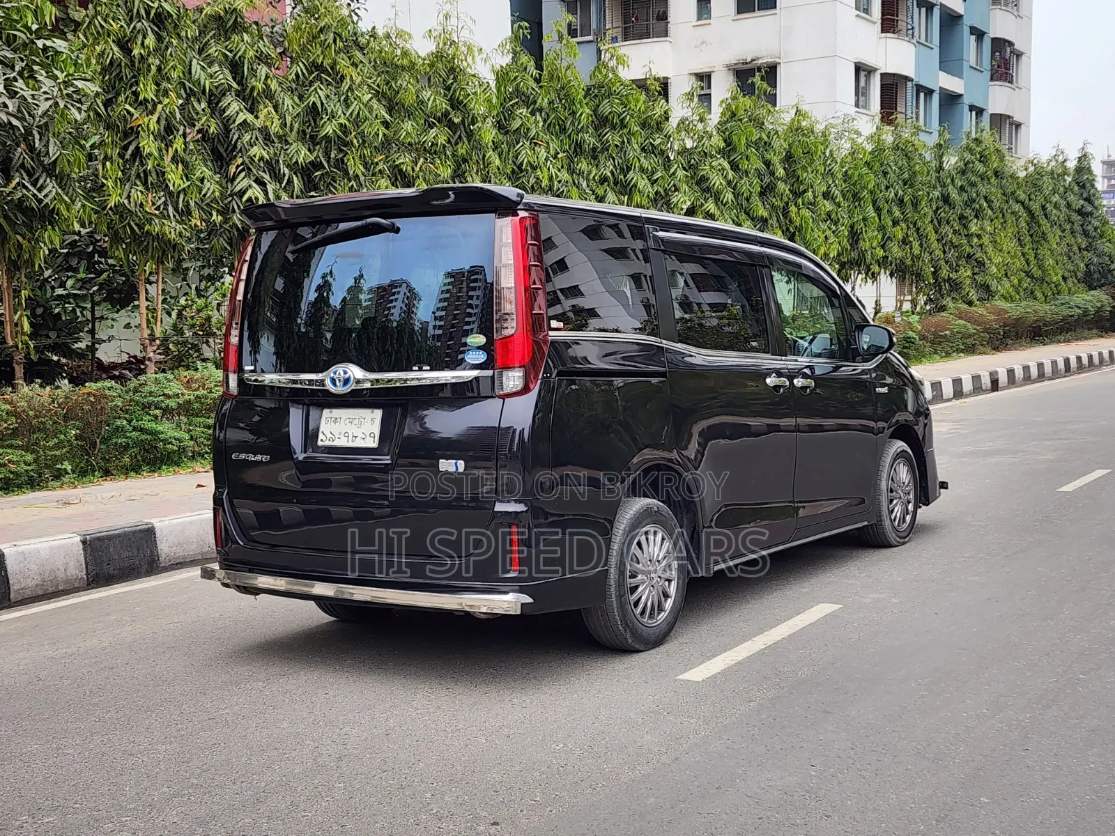 Toyota Esquire 2014 Black