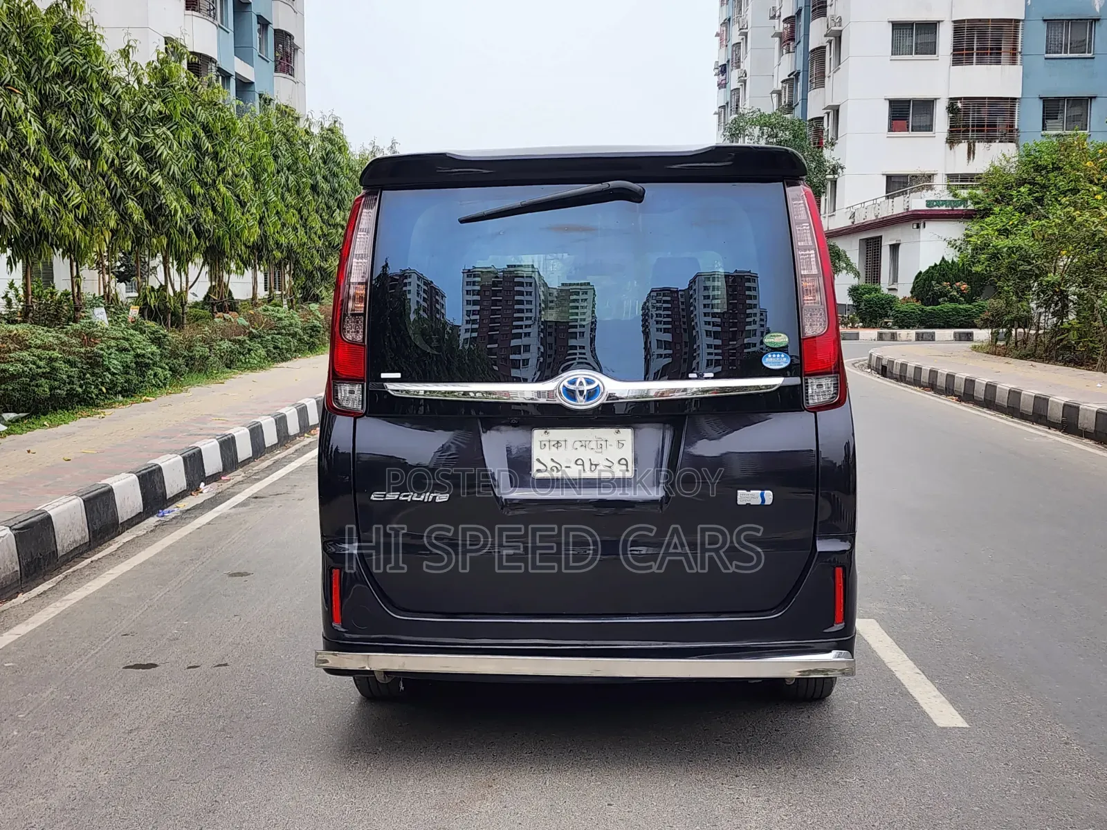 Toyota Esquire 2014 Black