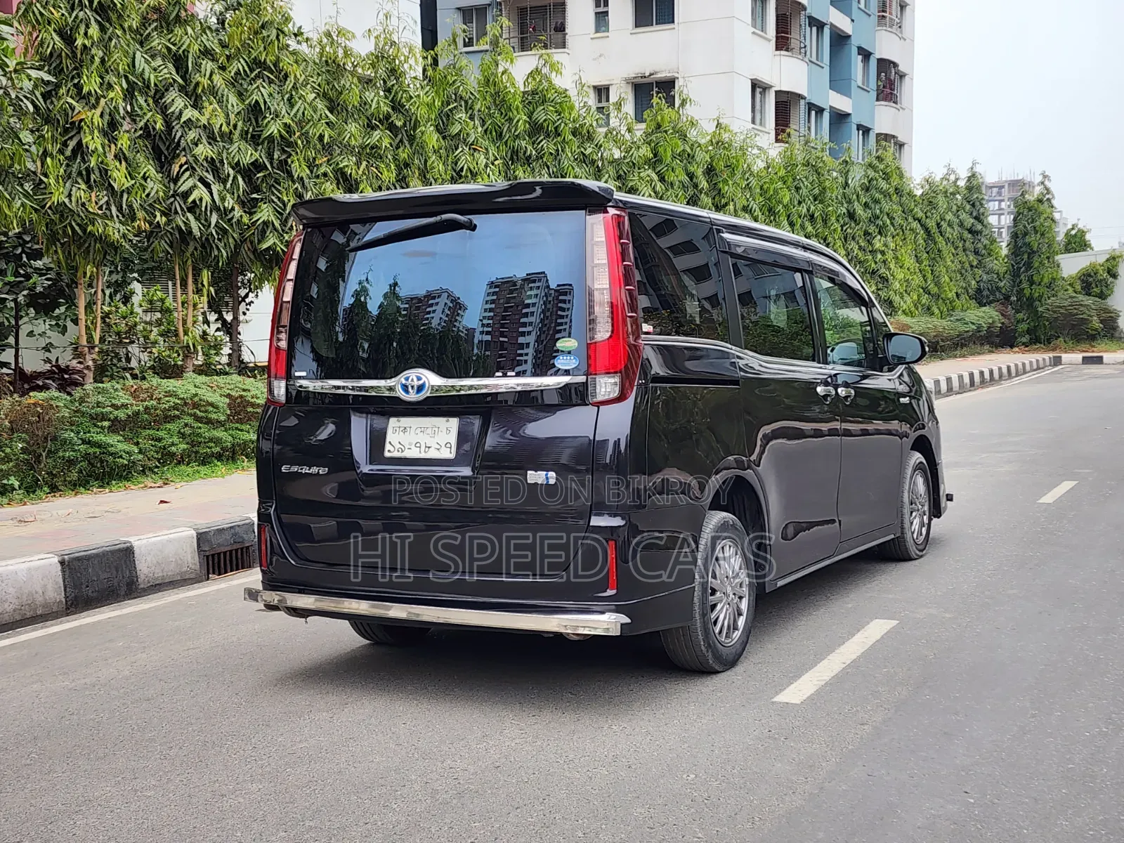 Toyota Esquire 2014 Black