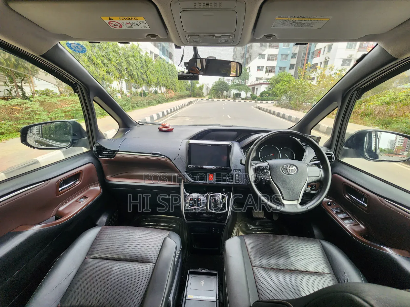 Toyota Esquire 2014 Black