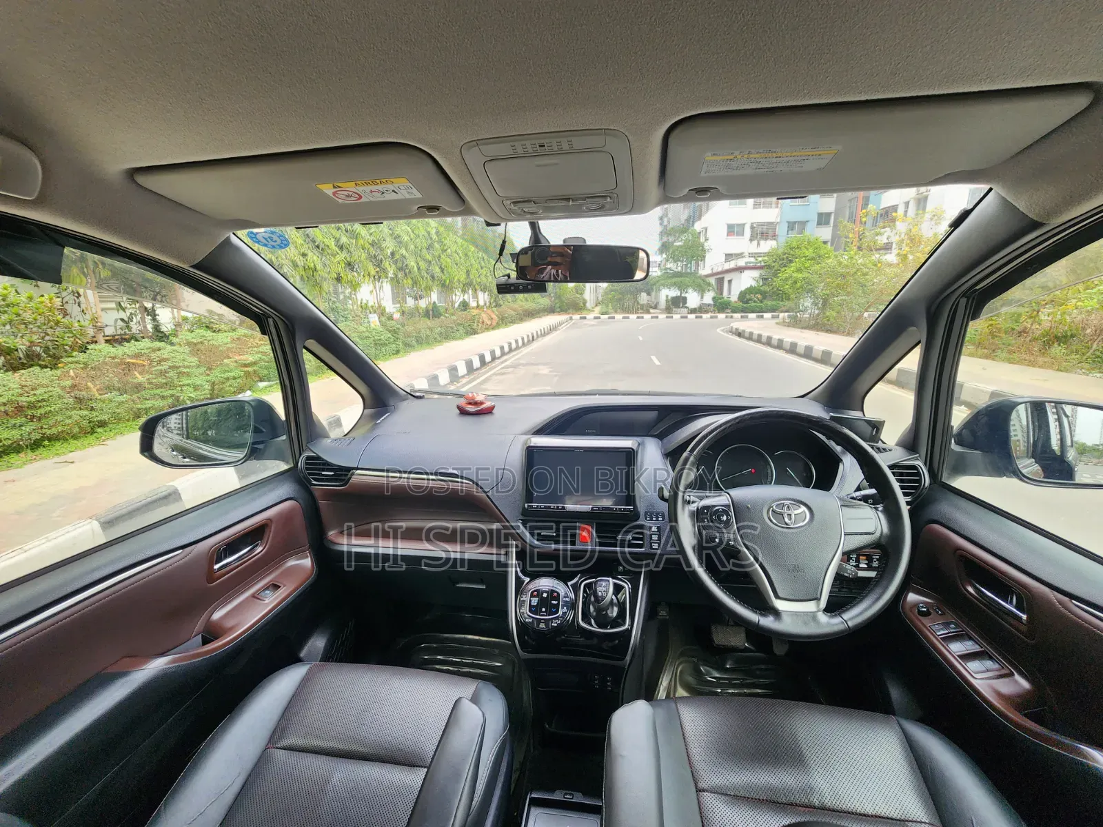 Toyota Esquire 2014 Black