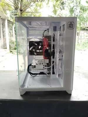 Desktop Computer 16GB AMD Ryzen 5 SSD 512GB