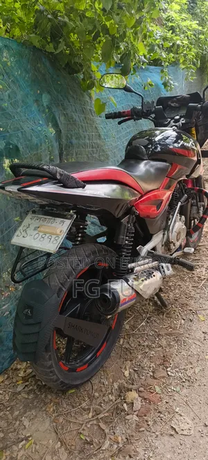 Bajaj Pulsar N150 2017 Black