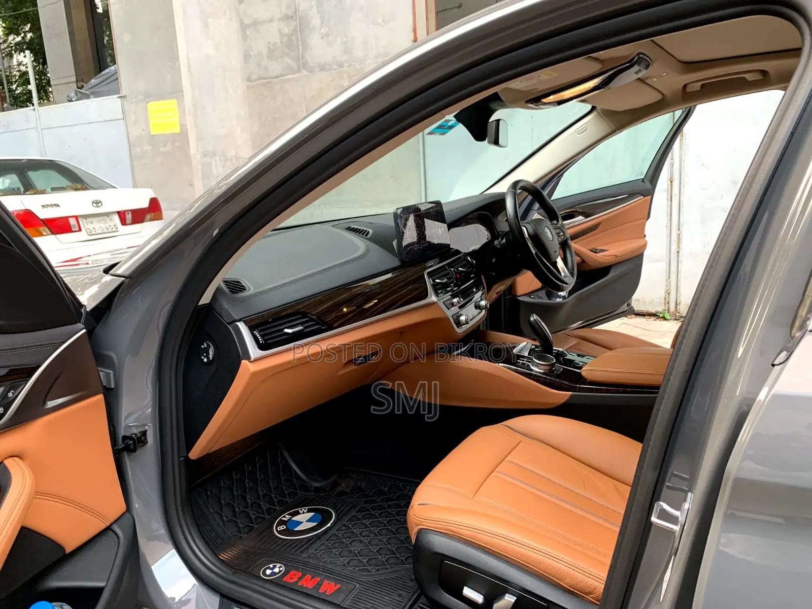 New BMW 5 Series G30 530e 2021 Gray