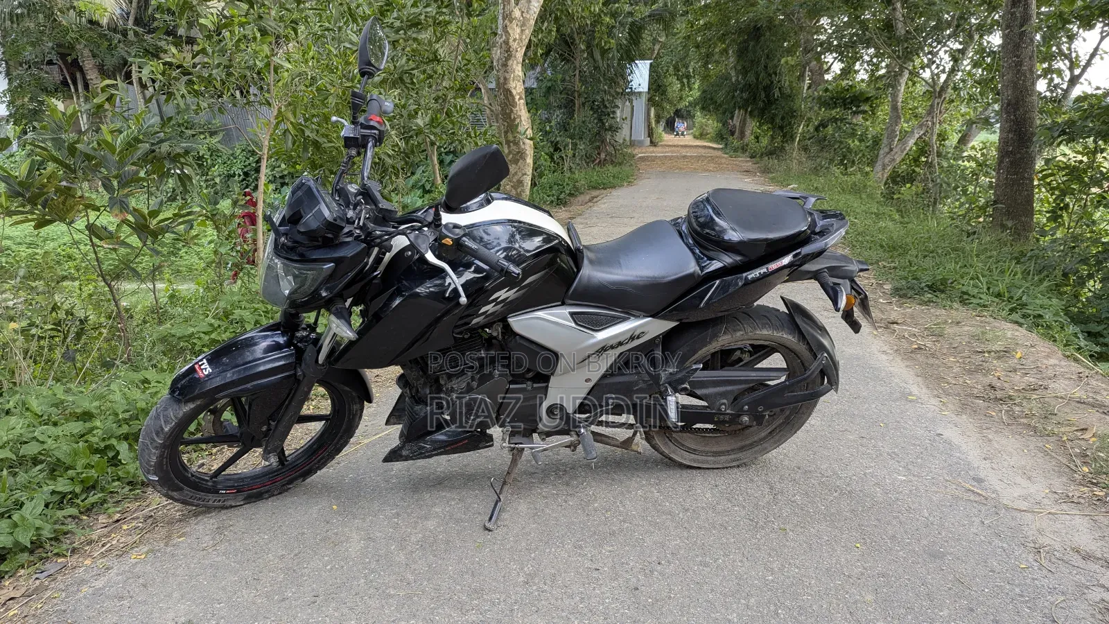 TVS Apache RTR 160 4V 2019 Black