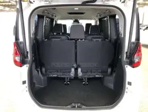 Toyota Noah 2022 Pearl