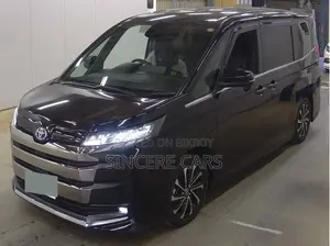 Toyota Noah 2022 Black