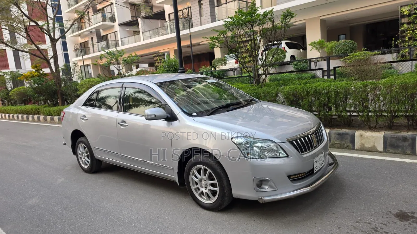 Toyota Premio 2012 Silver