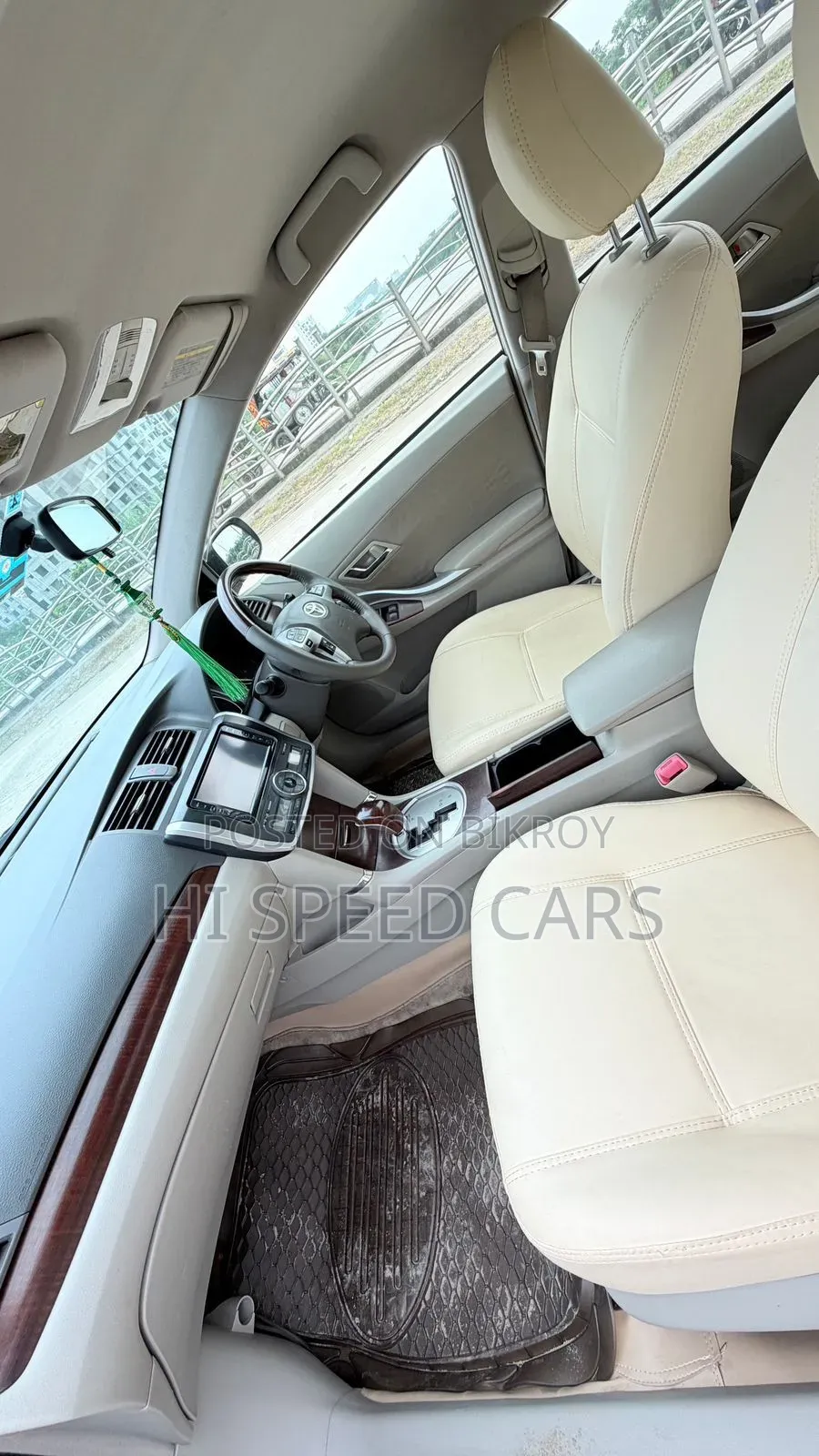 Toyota Premio 2012 Silver
