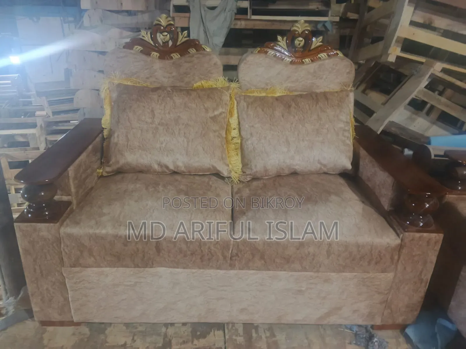 আকর্ষণীয় সব সোফা পাইকারি রেটে পেয়ে যাচ্ছেন Ak Furniture এ থেকে