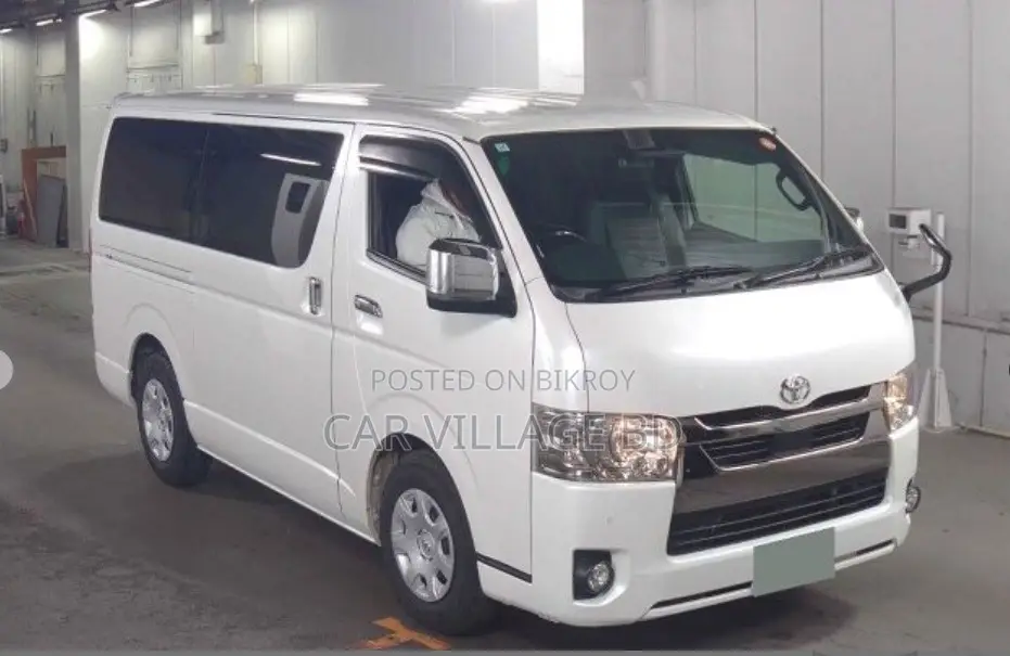 Toyota HiAce 2020 Pearl
