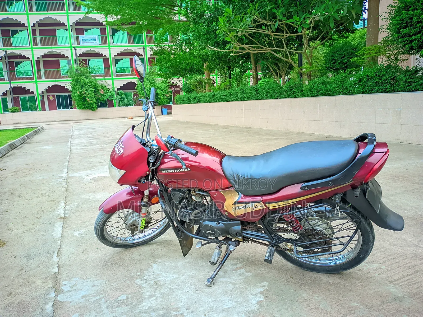 Honda 2007 Red