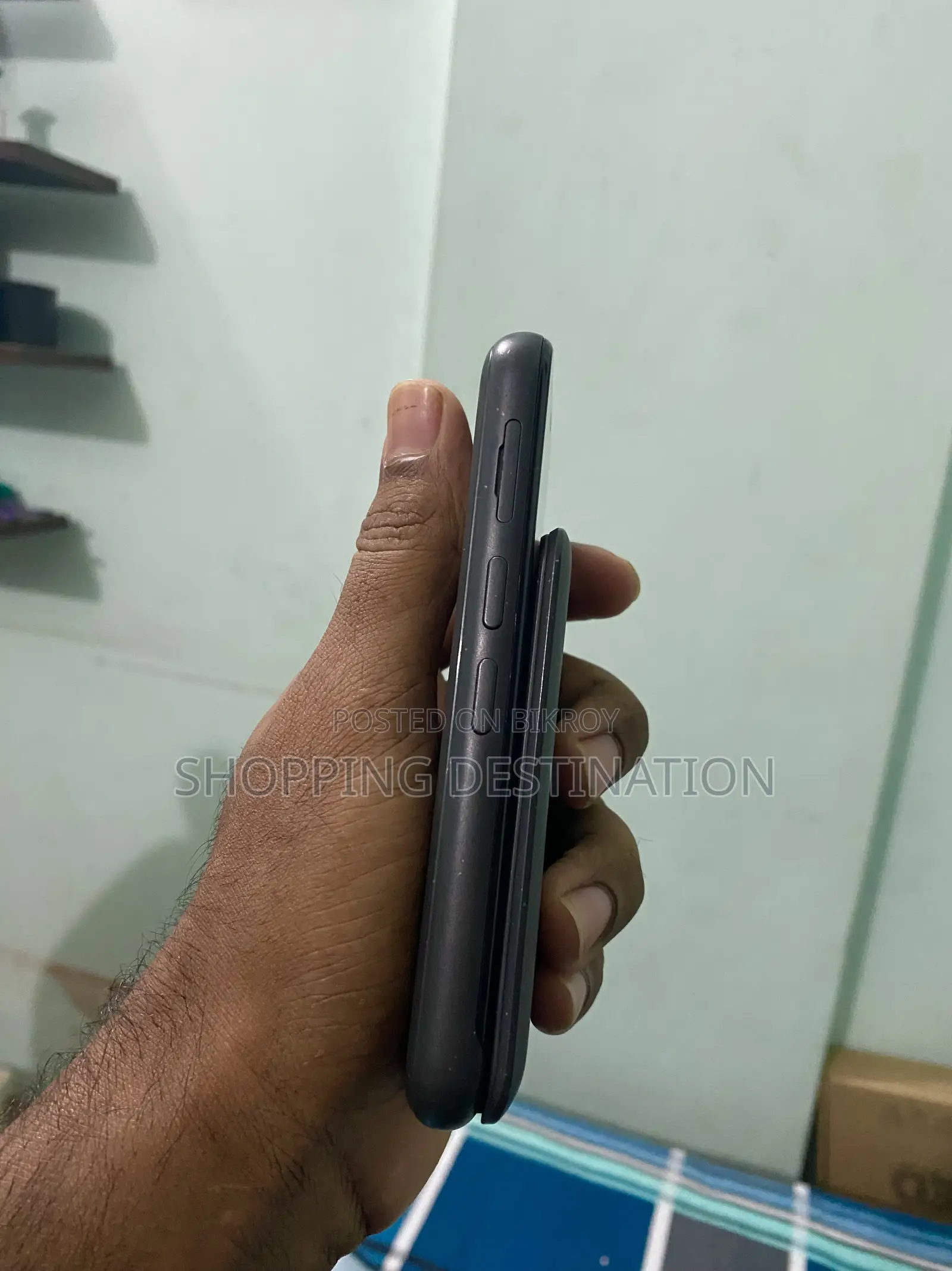 Doro 64 GB Black