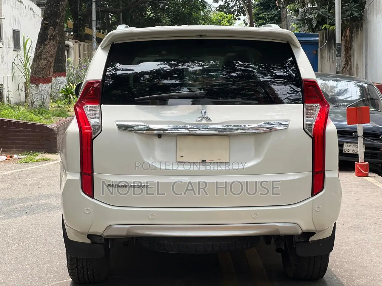 Mitsubishi Pajero Sport 2016 Pearl