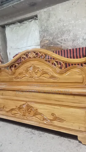কম দামে স্মার্ট ডিজাইনের খাট আর্জেন্ট বিক্রয় করা হবে
