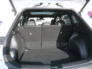 Toyota Corolla Cross 1.8 Hybrid FWD 2022 Pearl