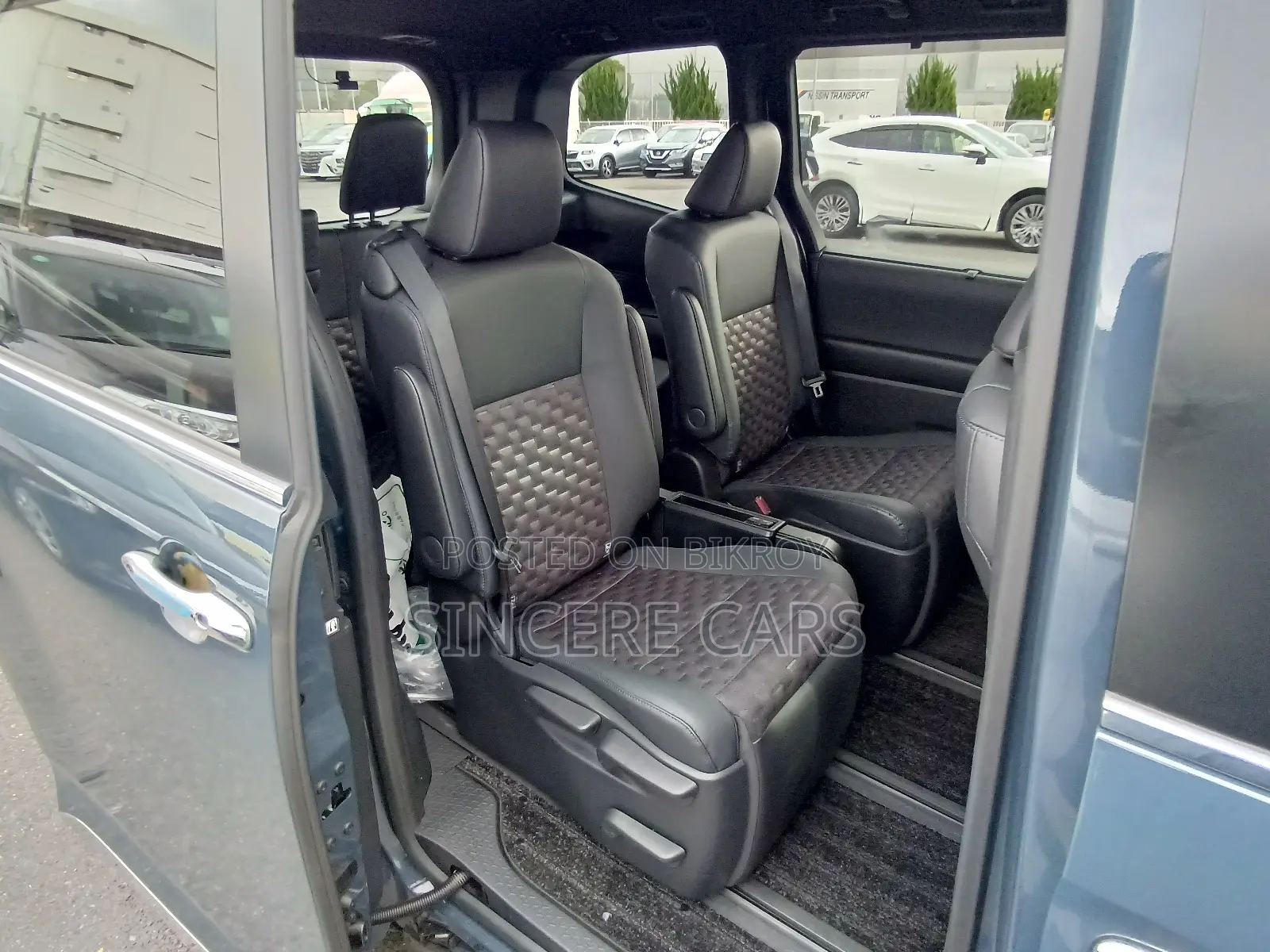 Toyota Voxy 2022 Gray