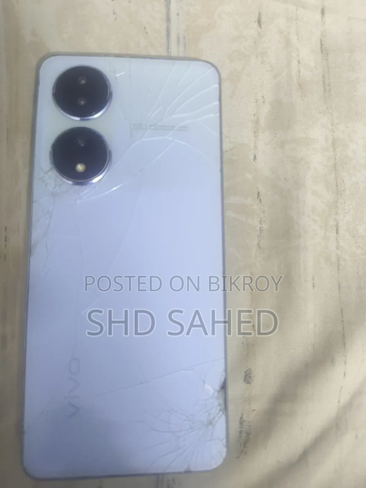 Vivo Y17 128 GB Silver