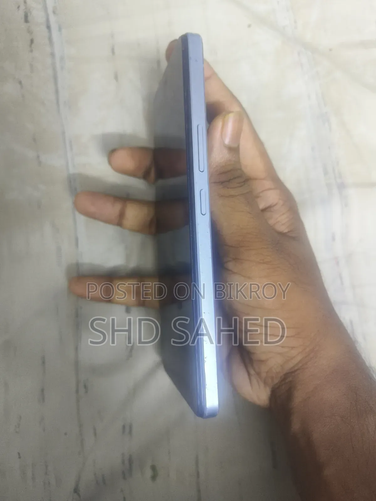Vivo Y17 128 GB Silver