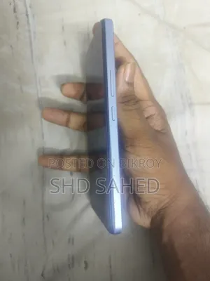 Vivo Y17 128 GB Silver
