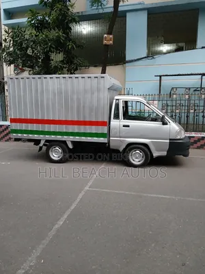 Toyota Lite-Ace 2004 White