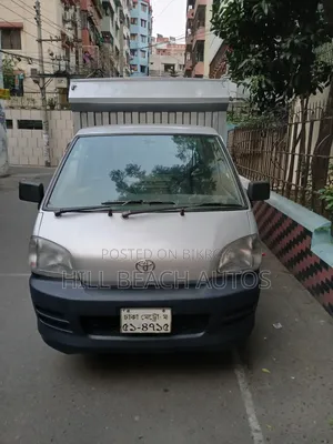 Toyota Lite-Ace 2004 White