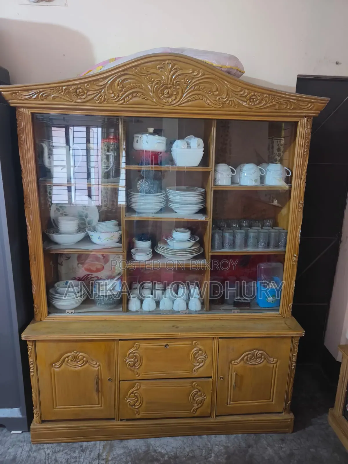 Teak Wood Dressing Table and Showcase